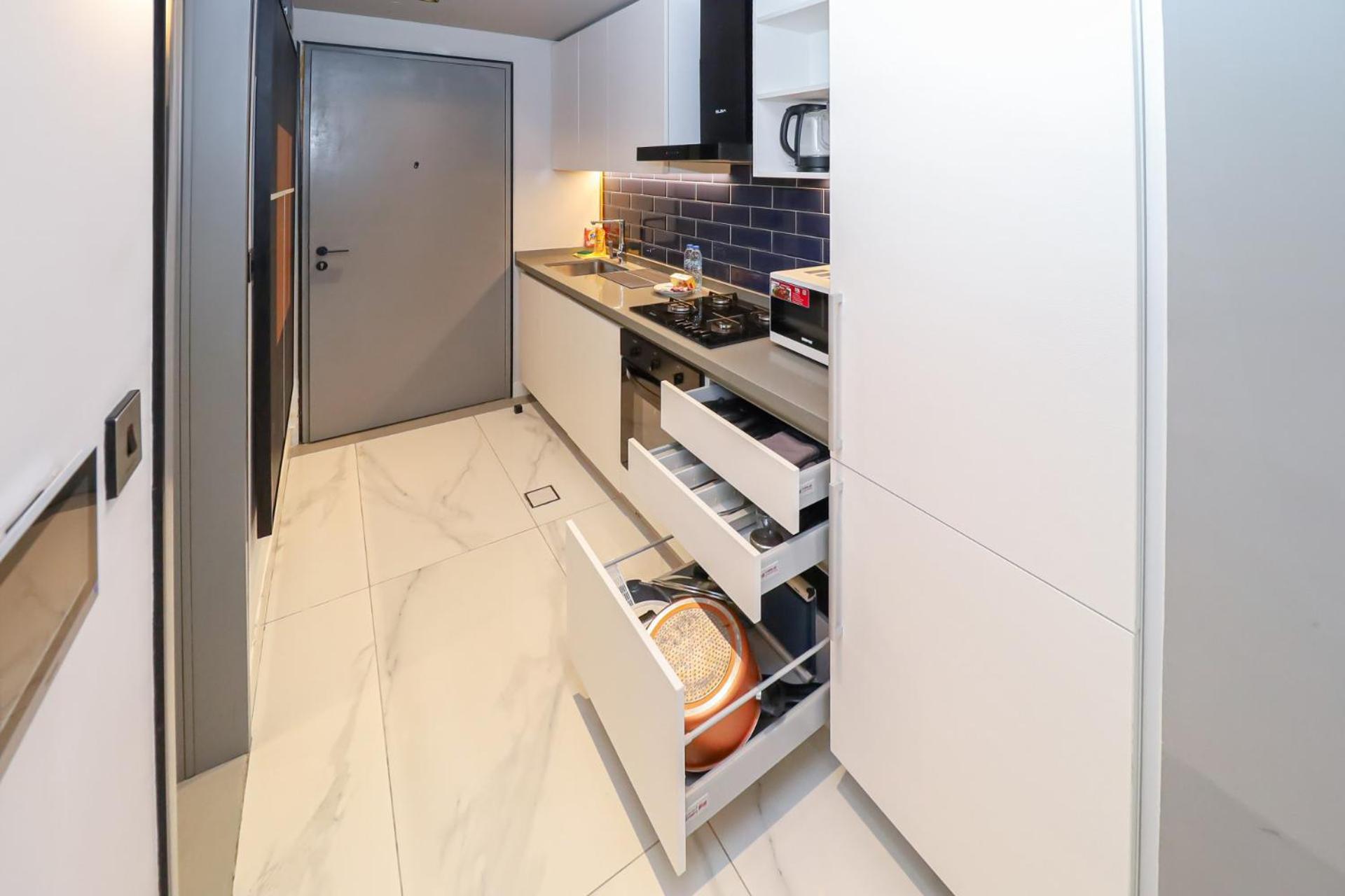 Appartamento Chic With Balcony 5 Mins Walk To Mall *