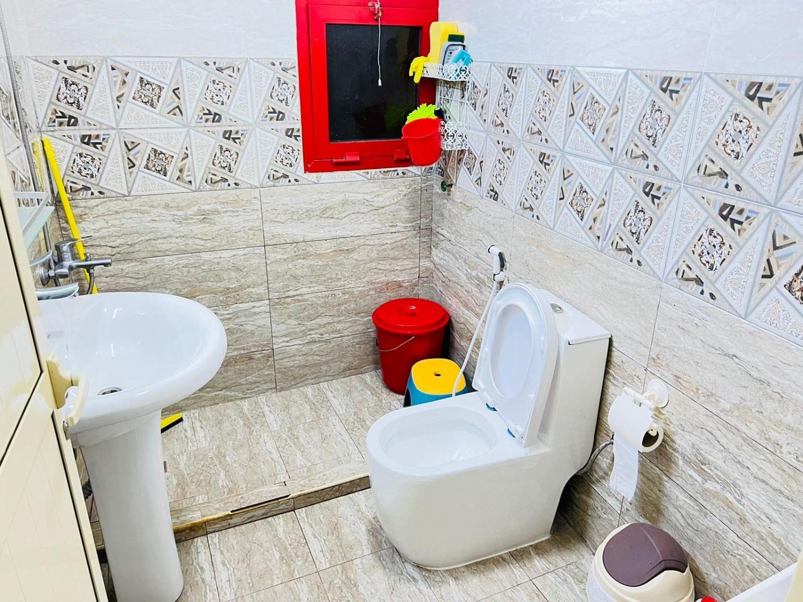 Moon Backpackers , Al Rigga , Partition For Couples And For Singles Apartamento *