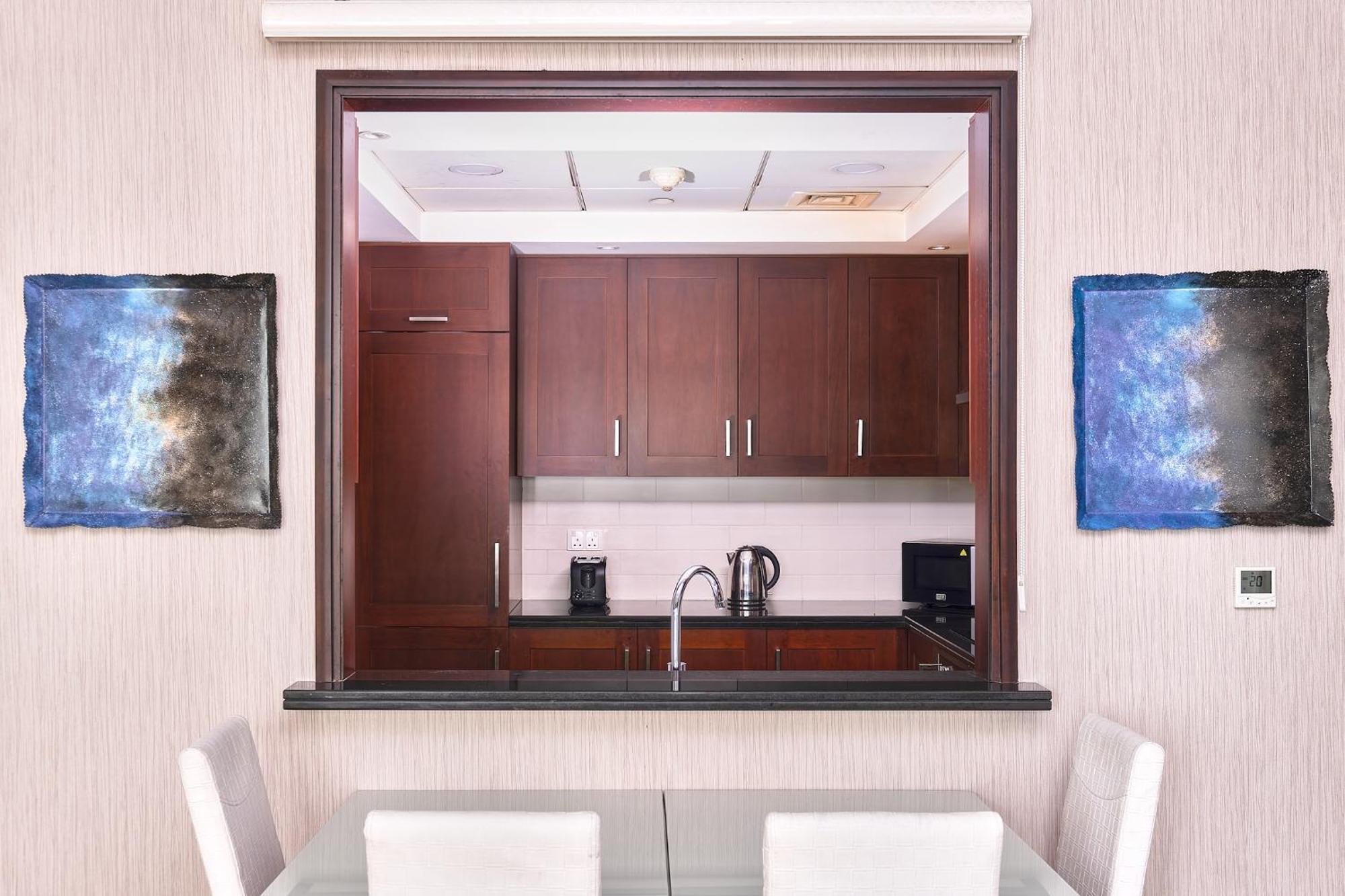 Bellavista - Striking - 1br With Extra Twin - 29 Boulevard - Partial Fountain View