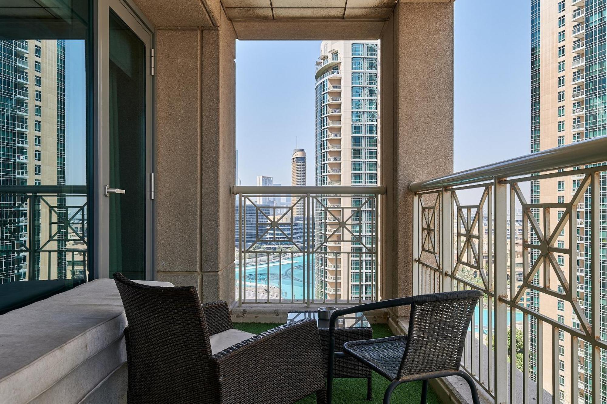 Bellavista - Striking - 1br With Extra Twin - 29 Boulevard - Partial Fountain View Apartment *