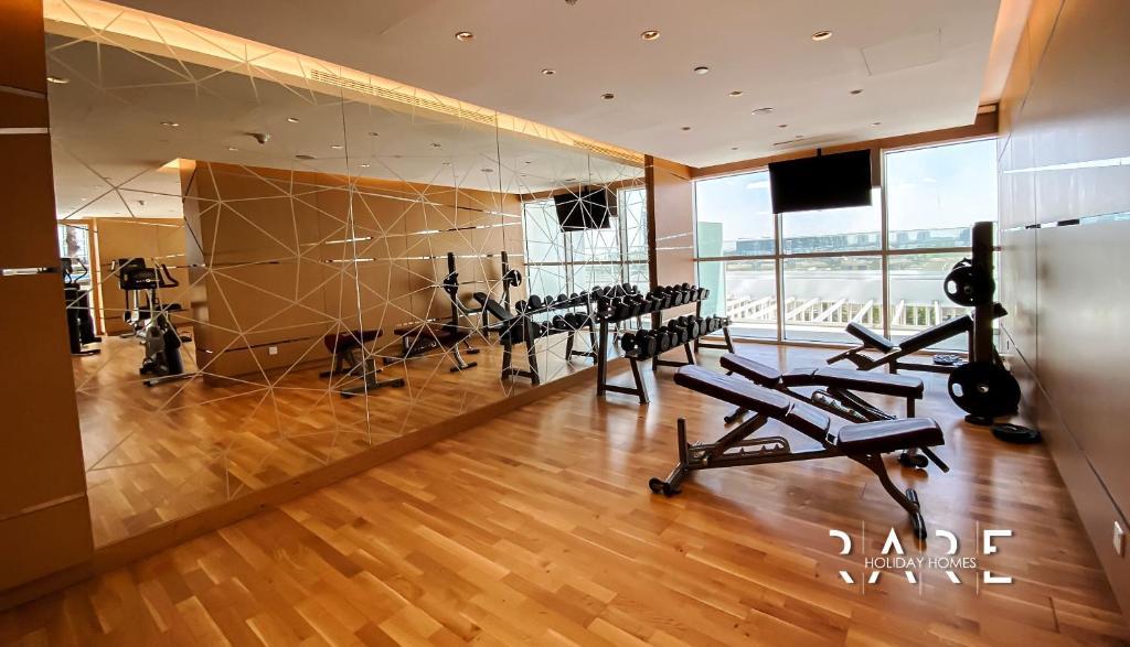 Rare - Golf Course View - Carson Tower B - Damac Hills - R910 Apartment Dubai
