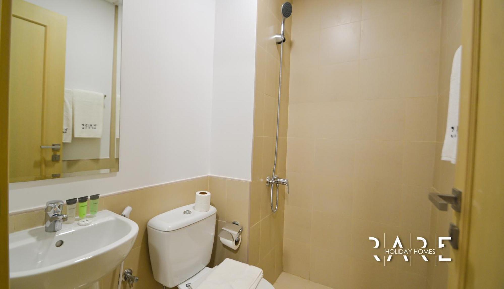 Villa Rare Offers 3 Bedroom Town House In Serena Community Dubai