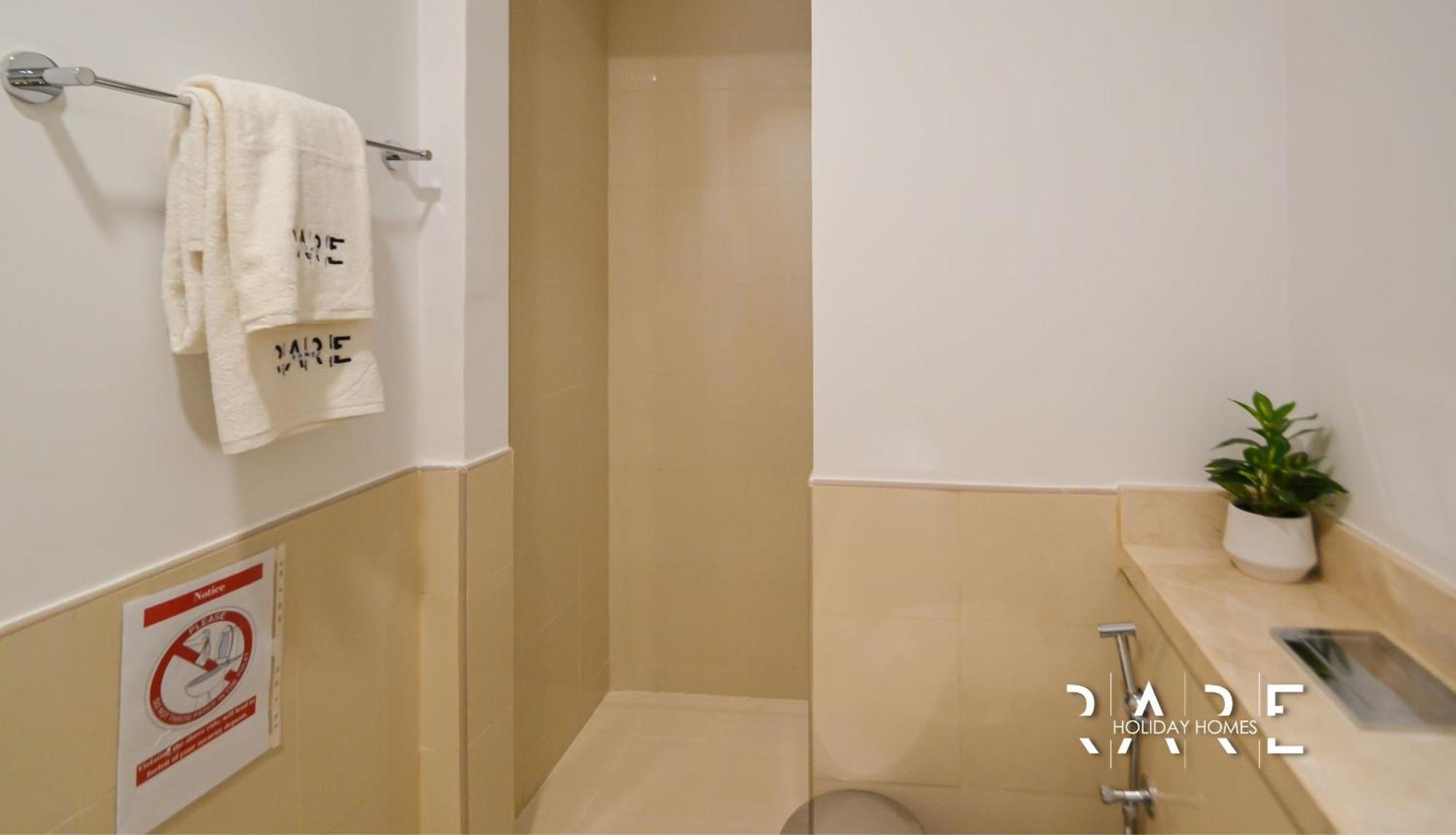 Rare Offers 3 Bedroom Town House In Serena Community Villa *