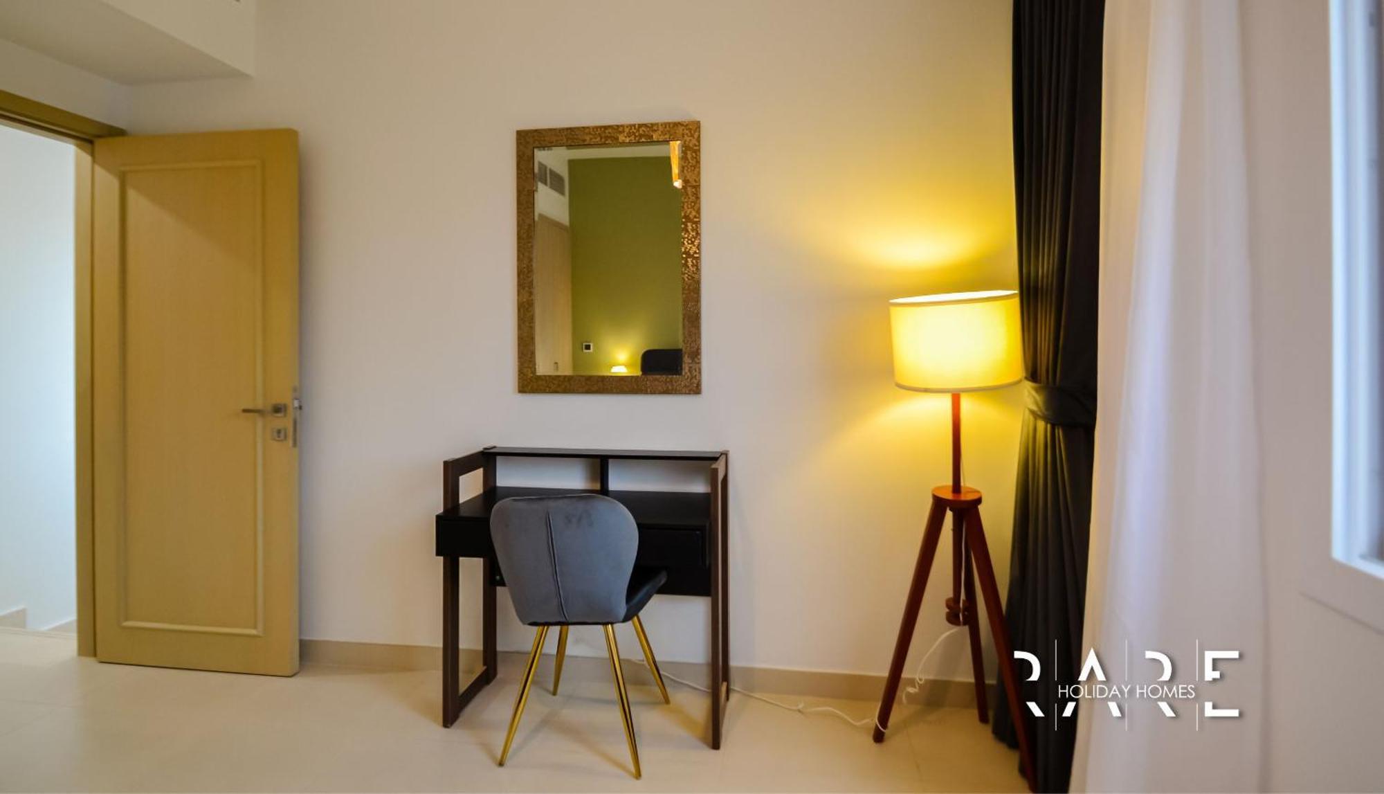 Rare Offers 3 Bedroom Town House In Serena Community Villa *