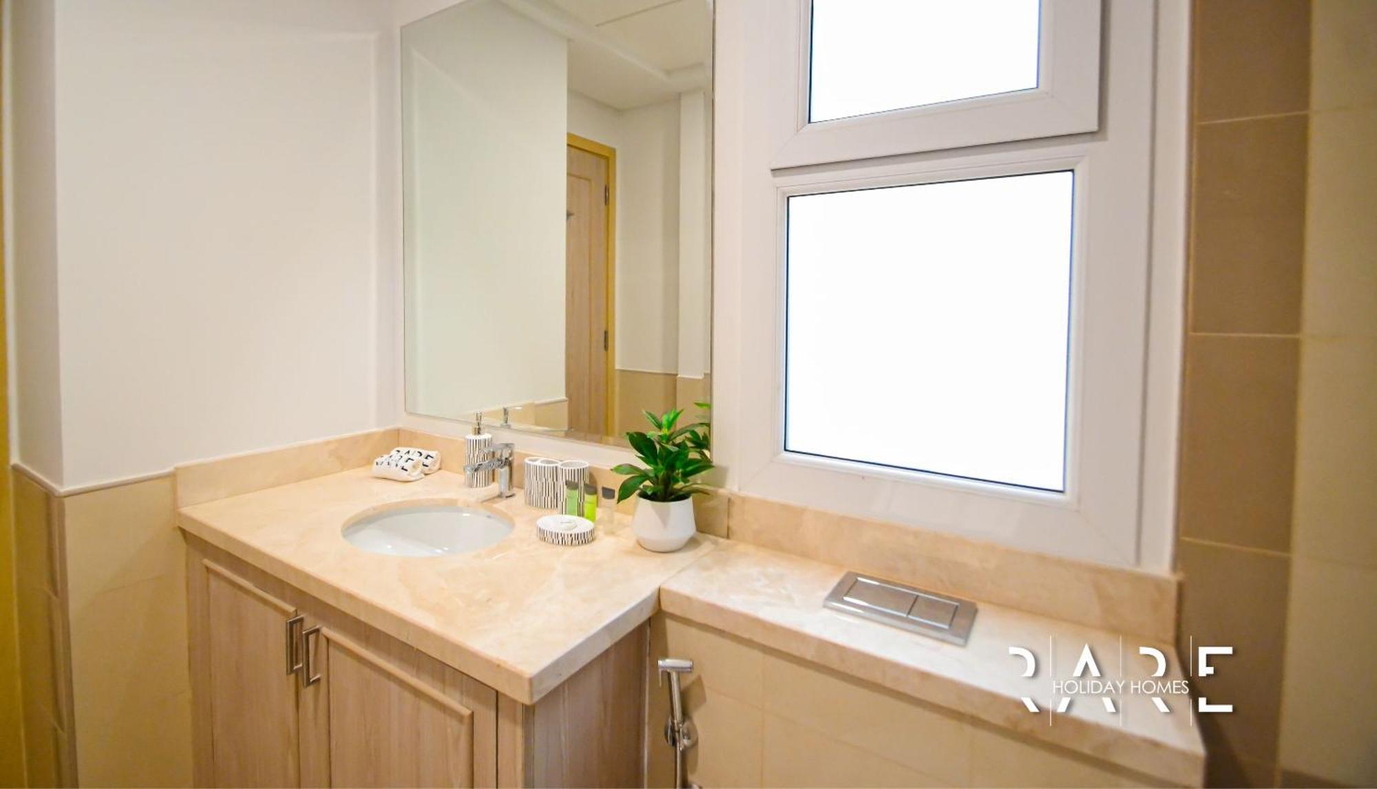 Rare Offers 3 Bedroom Town House In Serena Community Villa