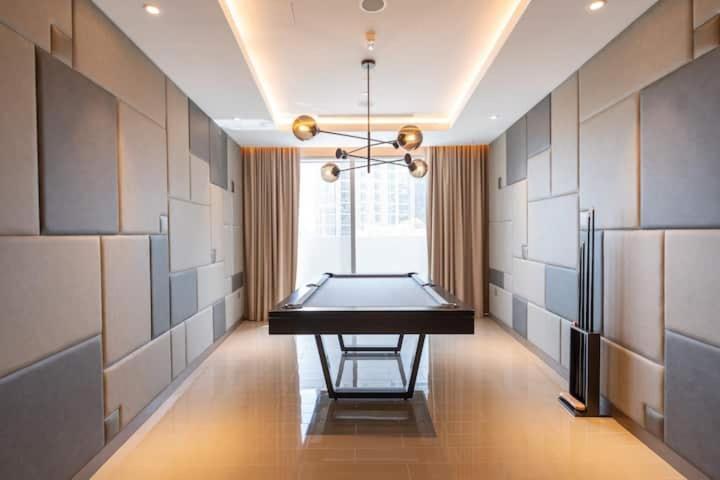 Appartement Vogue Downtown - Opera Grand - Burj Khalifa & Fountain Views