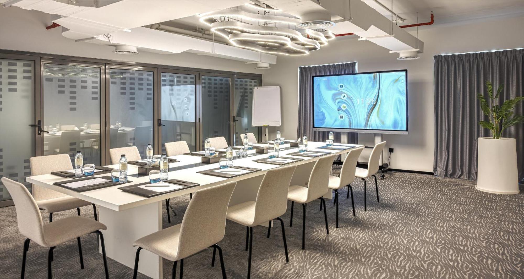 Millennium Atria Business Bay Apartahotel