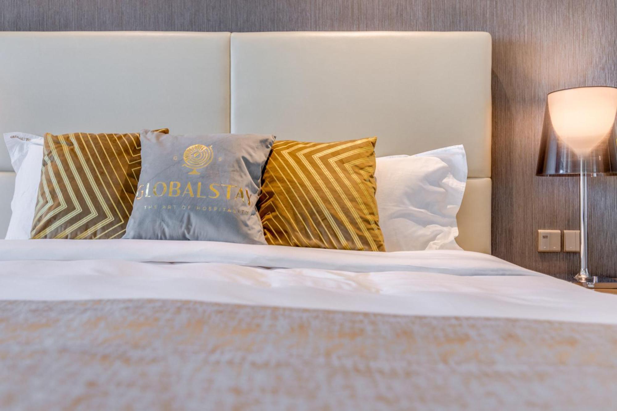 Apartemen Globalstay Damac Towers By Paramount In Business Bay *