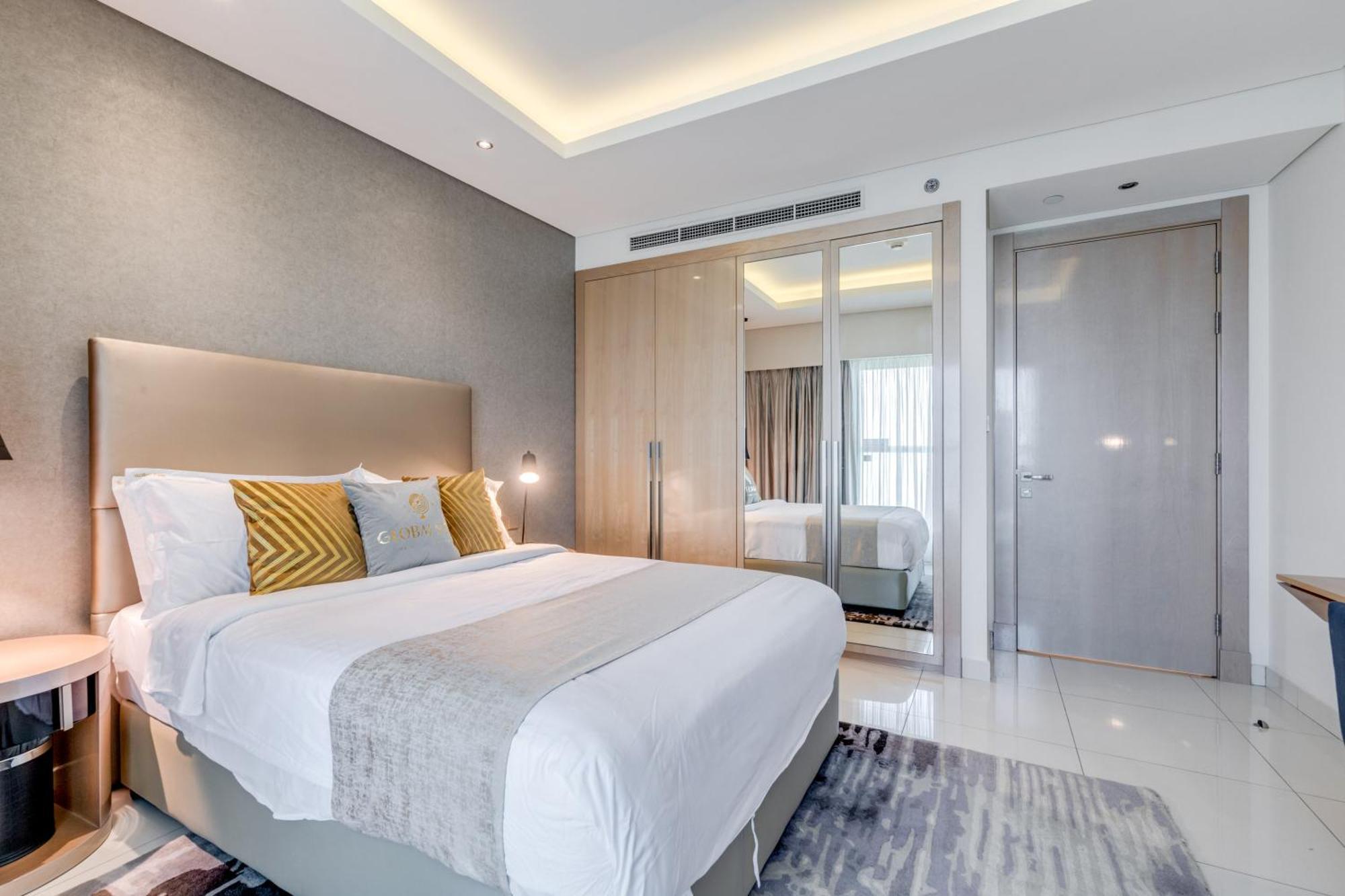 Globalstay Damac Towers By Paramount In Business Bay Apartemen Dubai