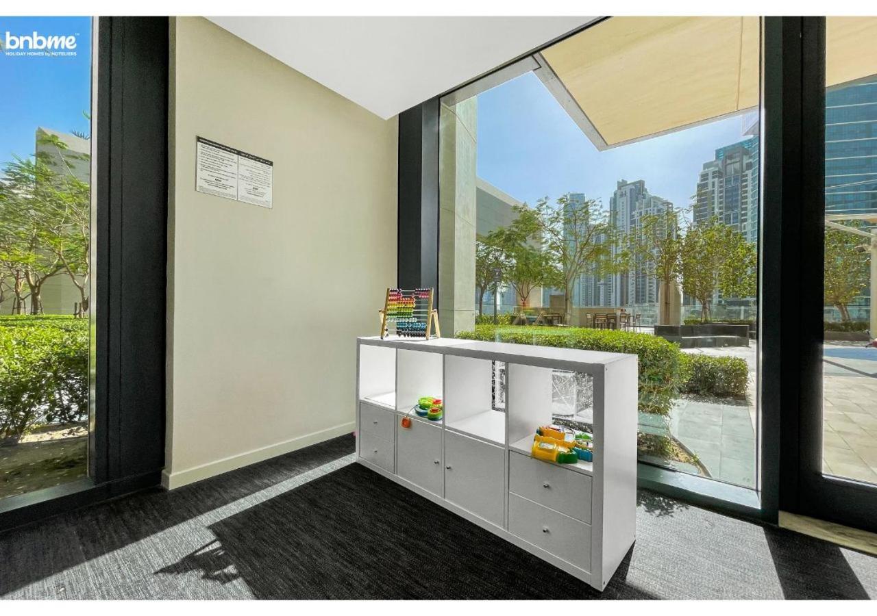 Highfloor Designer Furniture Near Burj Khalifa - 3801