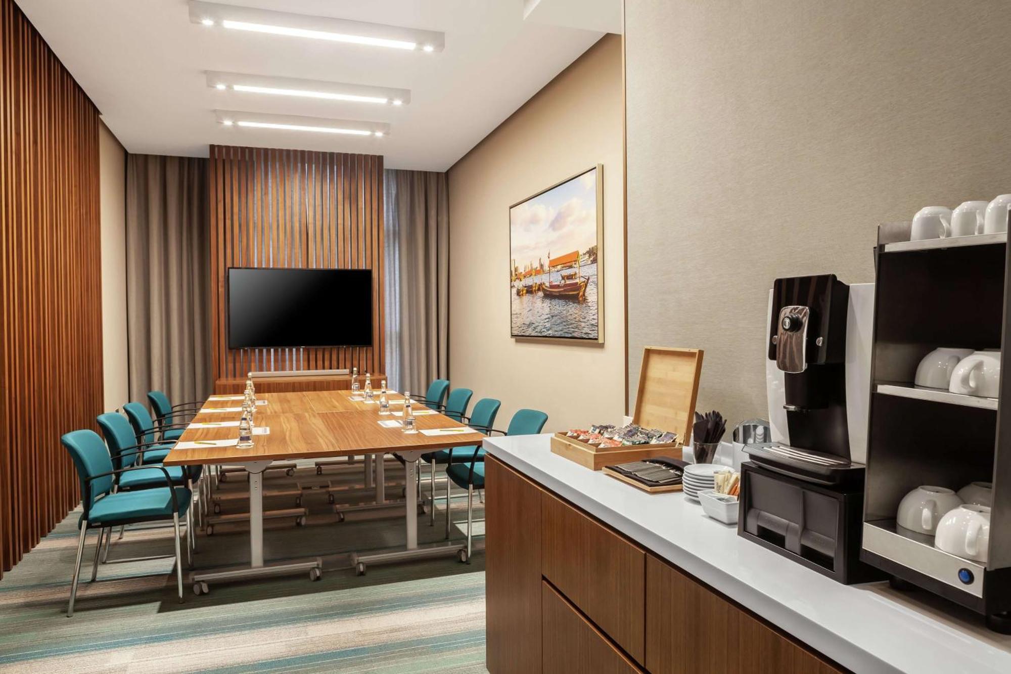Hotel Doubletree By Hilton Al Jadaf
