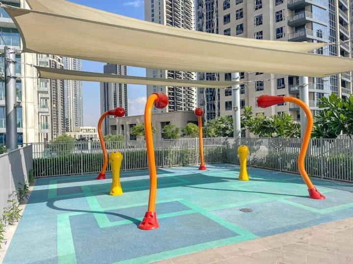 Vogue Waterfront Living - The Grand Creek Harbour Apartament Dubai