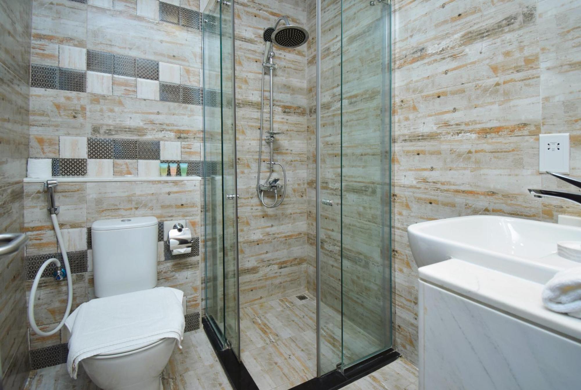 Modern Fully Equipped With Terrace - Joya - Jvc