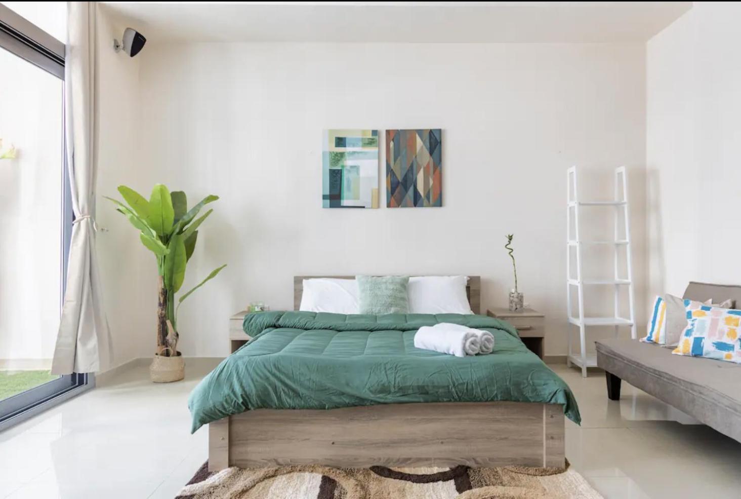 50% Off Summer Offert, W/ Balcony & Pool View Appartement