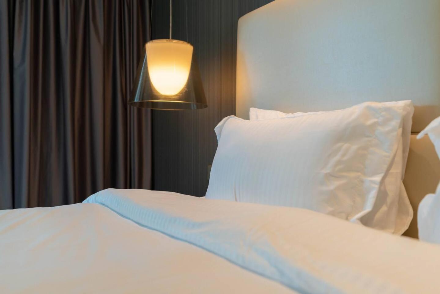 Apartment White Sage - Glamorous & Spacious 2br At Damac Paramount Towers *