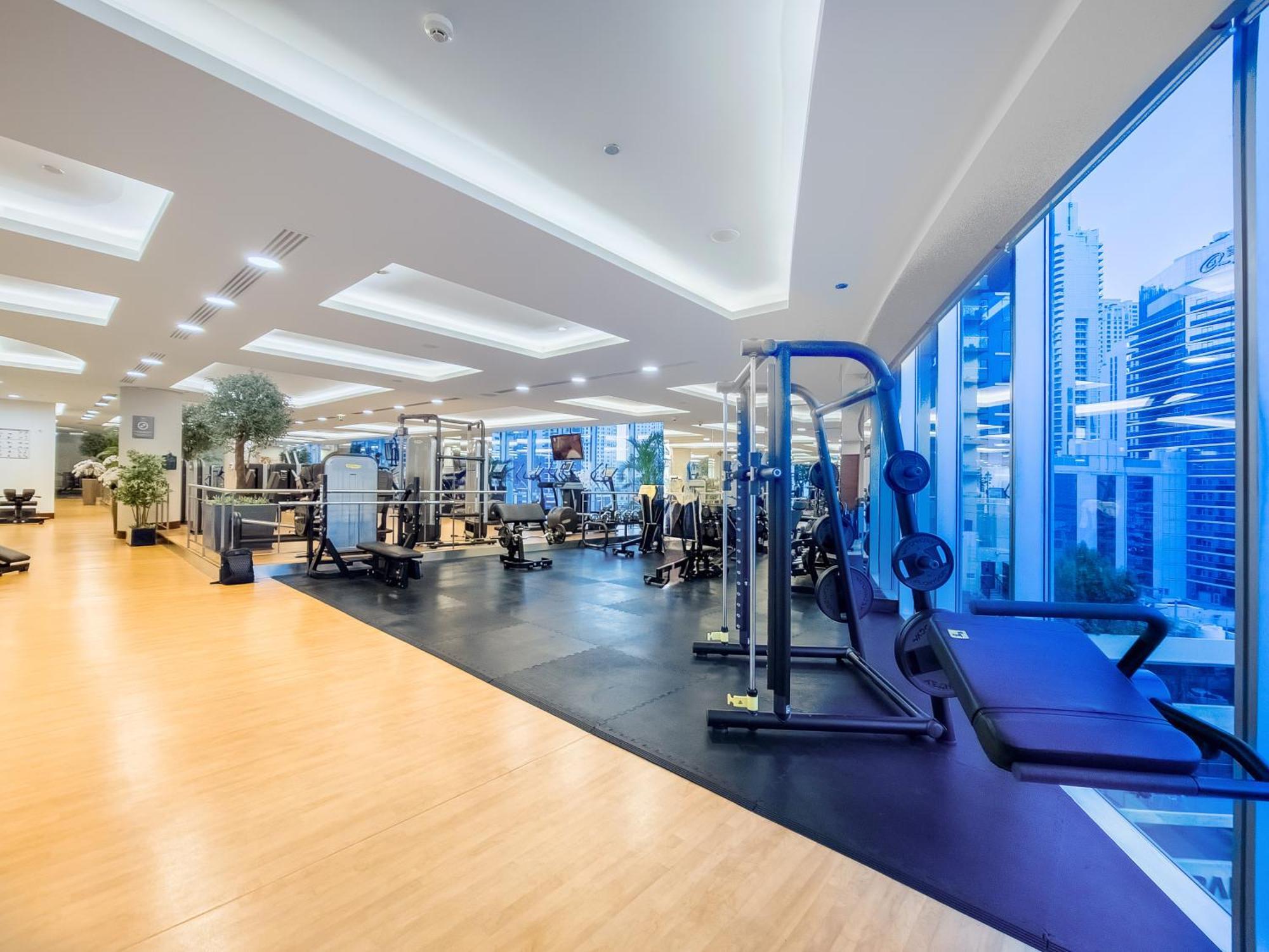 Magnificent In Emaar Marina Appartement *