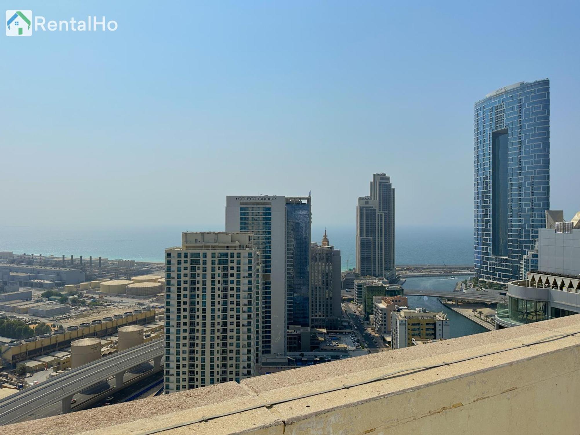 Apartamento Quiet With Balcony And Roof Pool In Marina Dubái
