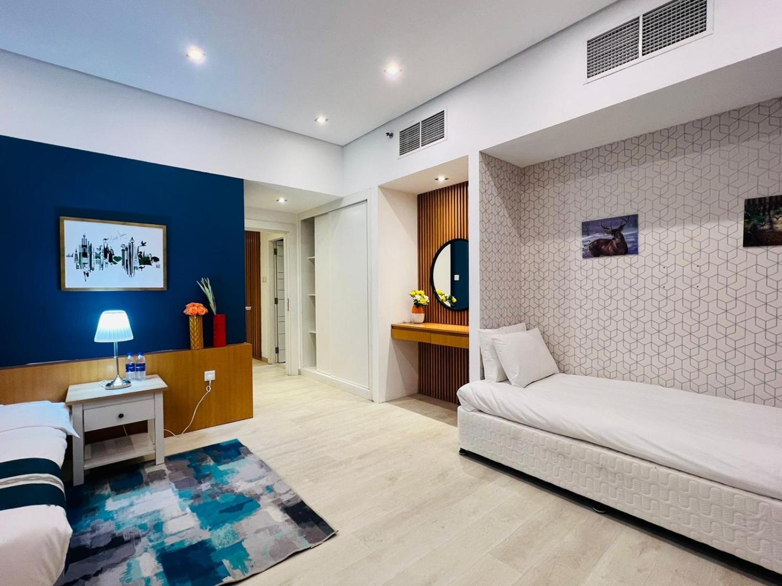 High Floor With Skyline & Burj Khalifa View 3 Bedroom Unit Marina Dubái
