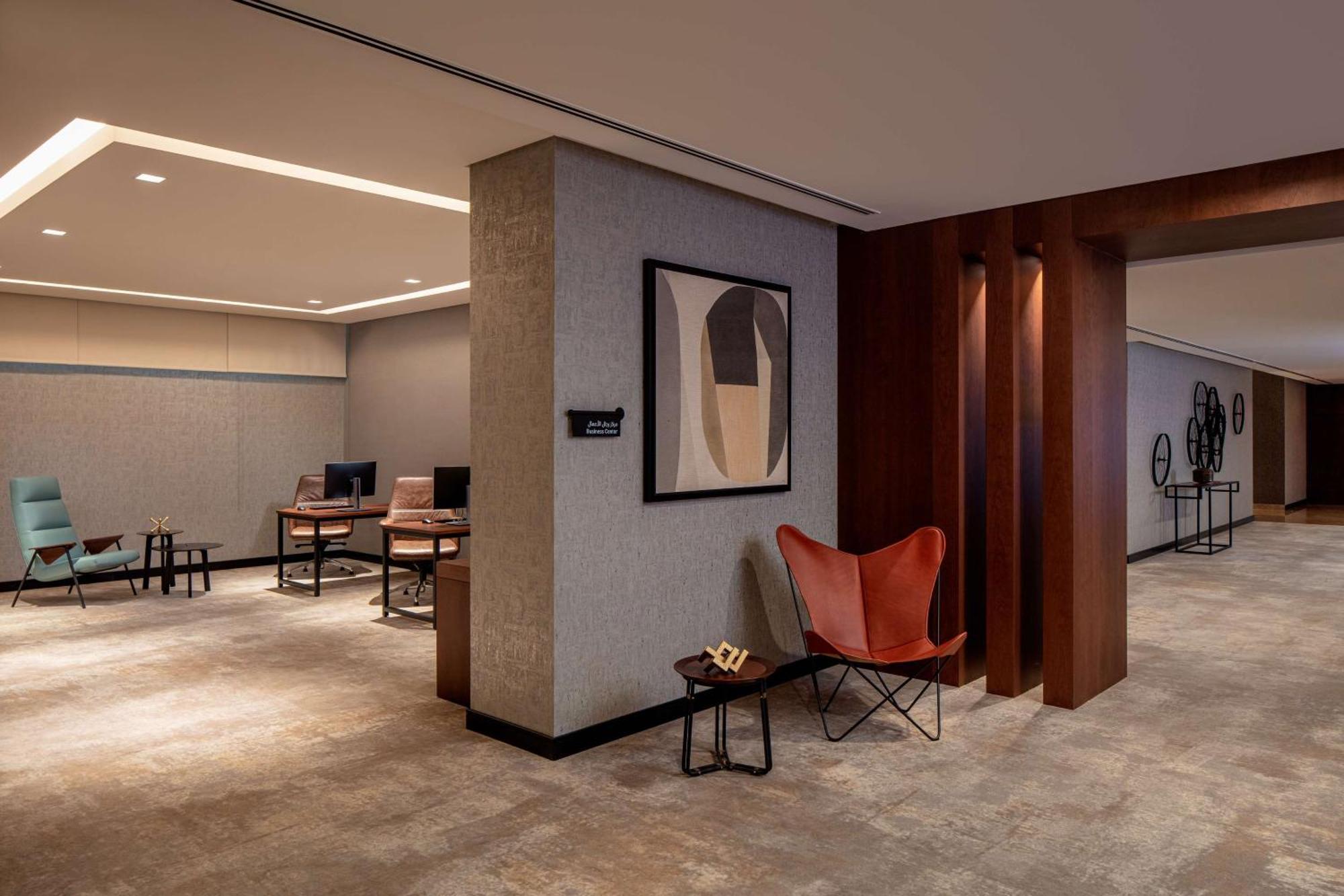 Doubletree By Hilton M Square & Residences Hotell 5*