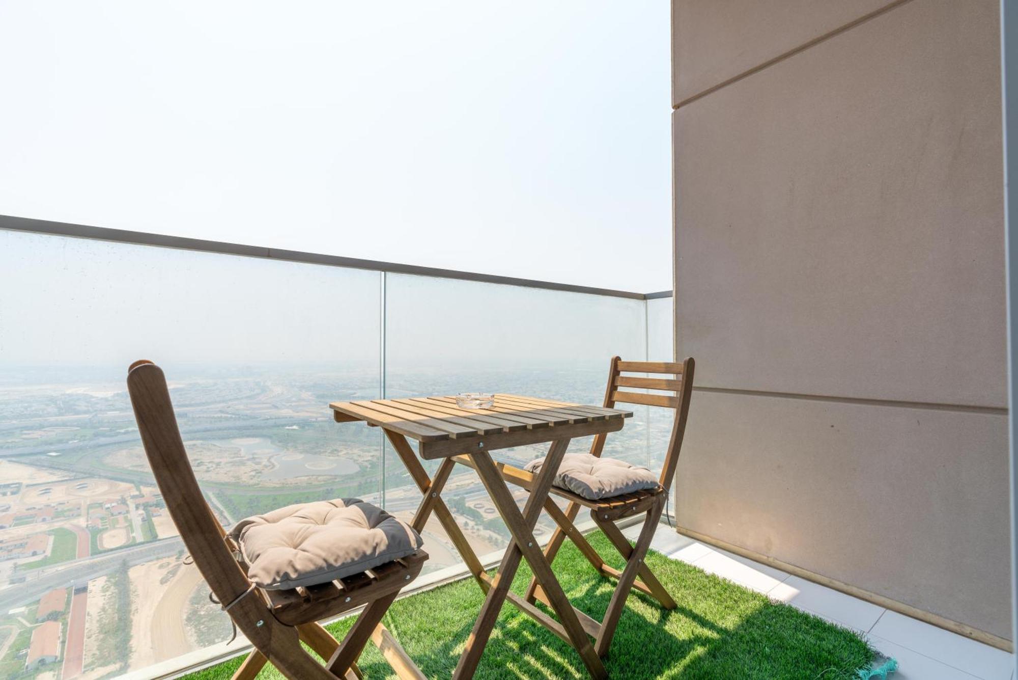 Lux I Amna Tower I Sky Line Views Dubai
