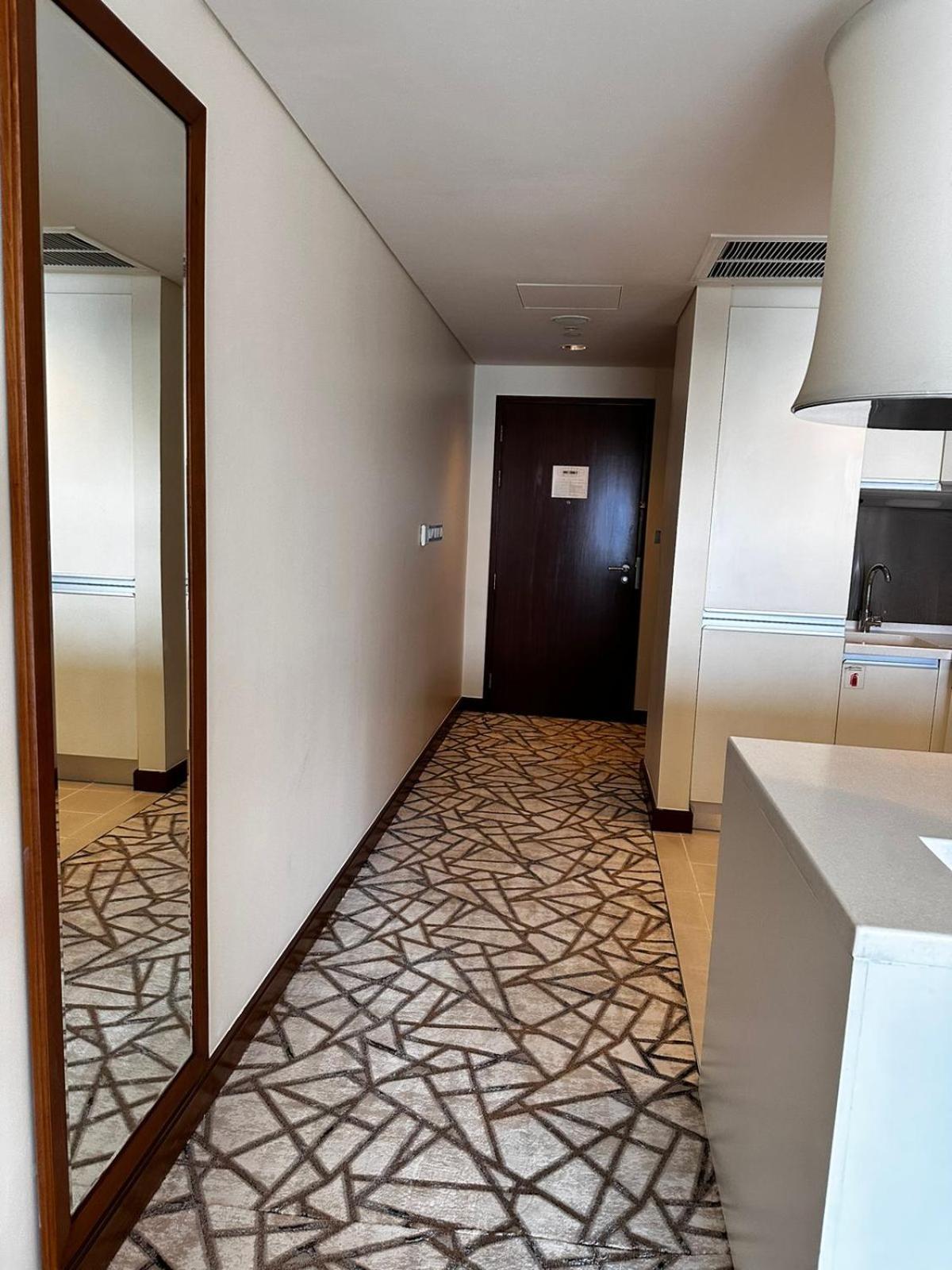 Mall Fashion Avenue Burj Khalifa View Residence- Formerly Address Mall Appartement Dubai