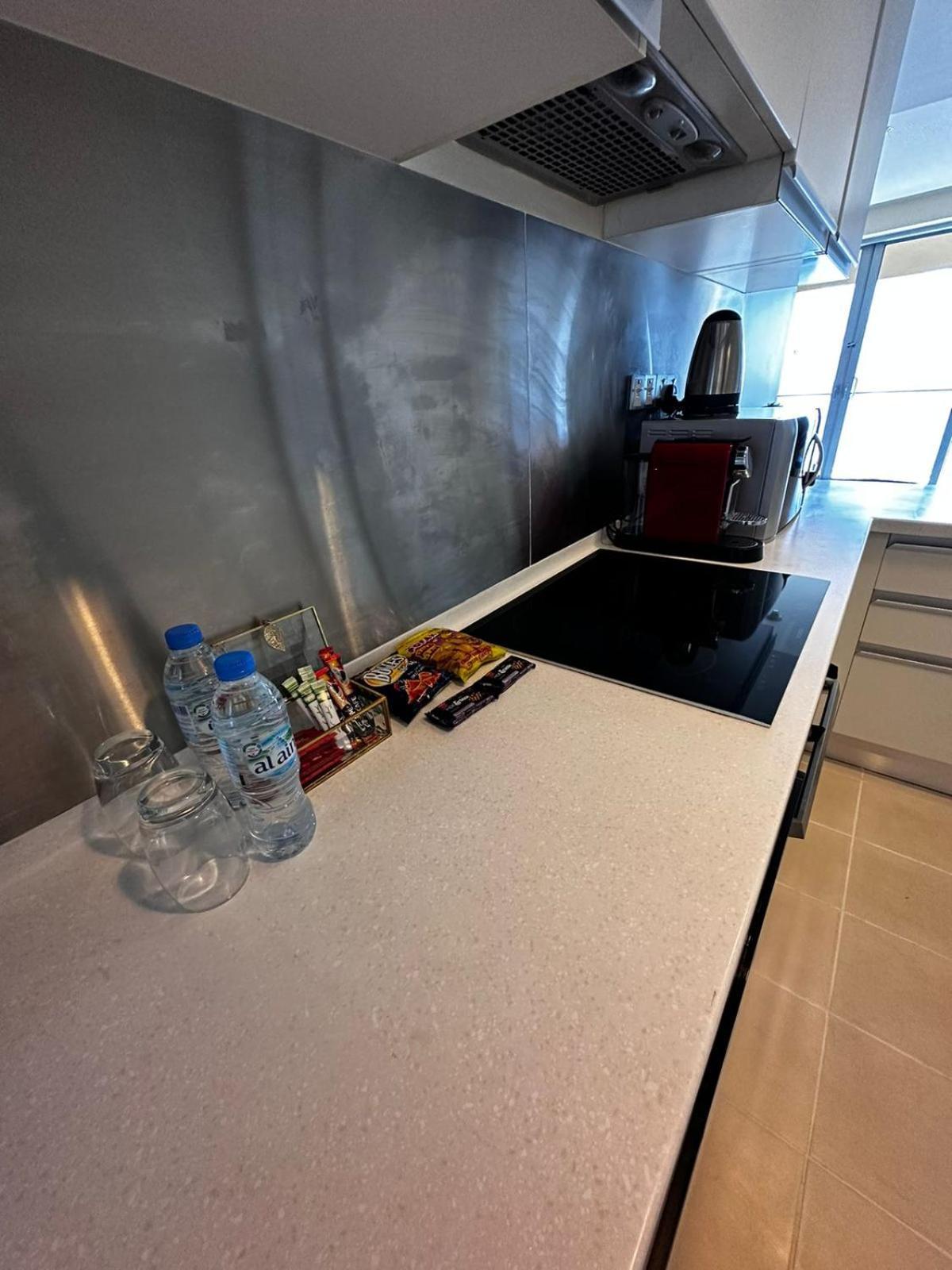 Mall Fashion Avenue Burj Khalifa View Residence- Formerly Address Mall Appartement *