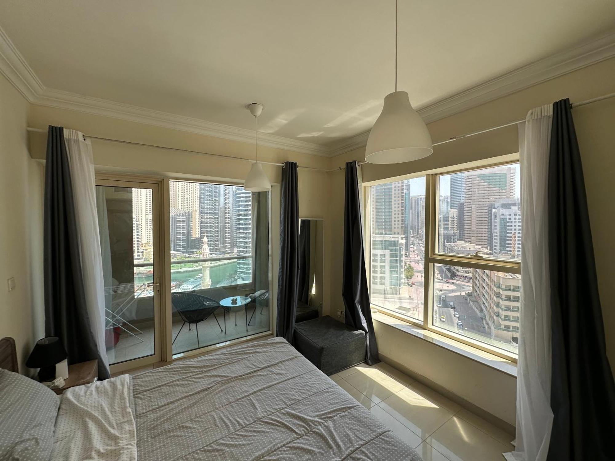 Amazingview, In Marina. * Dubaï