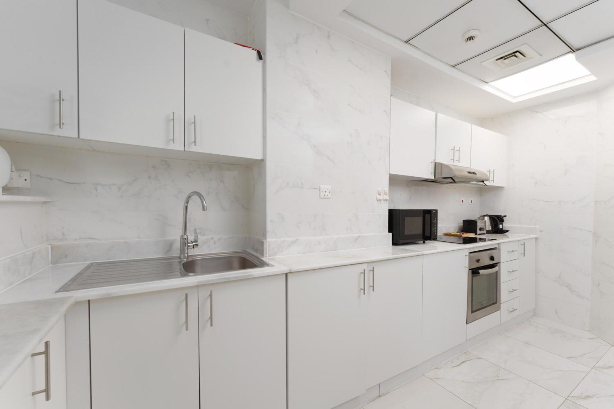 Marco Polo - Stylish And Spacious 2 Bedroom With Marina, Views Dubái