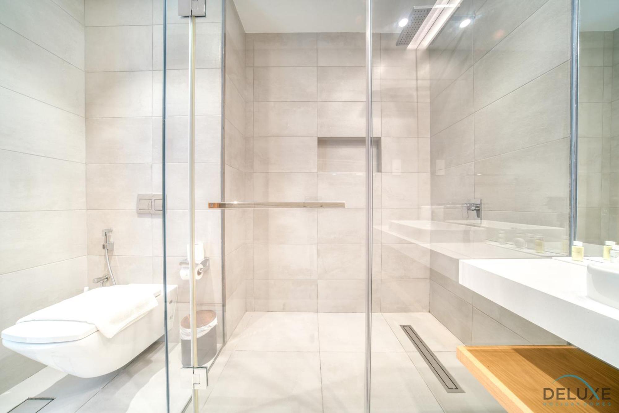 Appartement Picturesque 3br With Assistant At The One Jbr By Deluxe Homes
