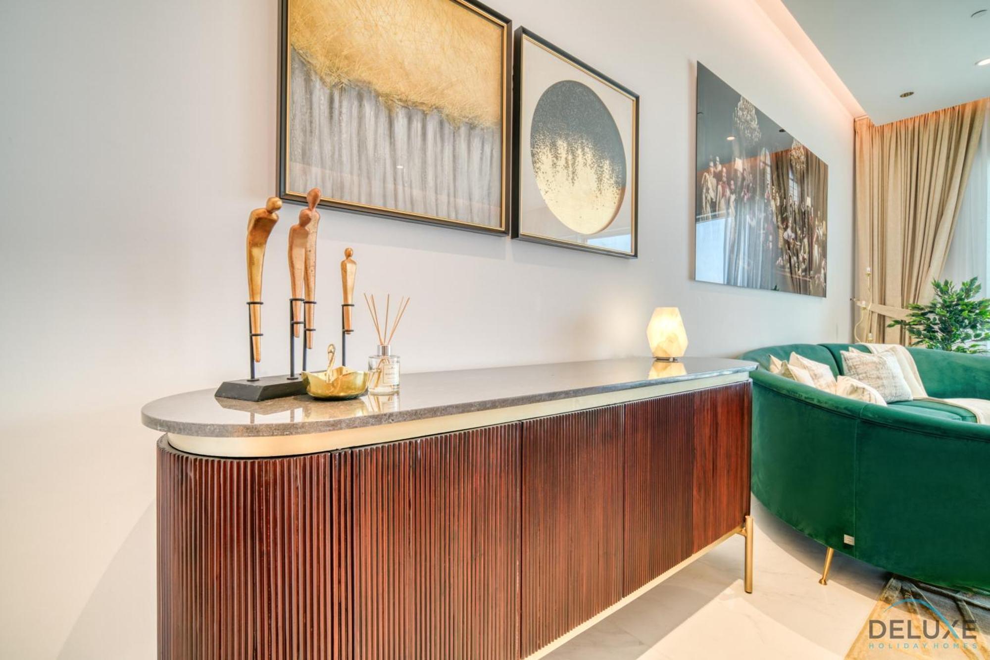 Appartement Picturesque 3br With Assistant At The One Jbr By Deluxe Homes Dubaï