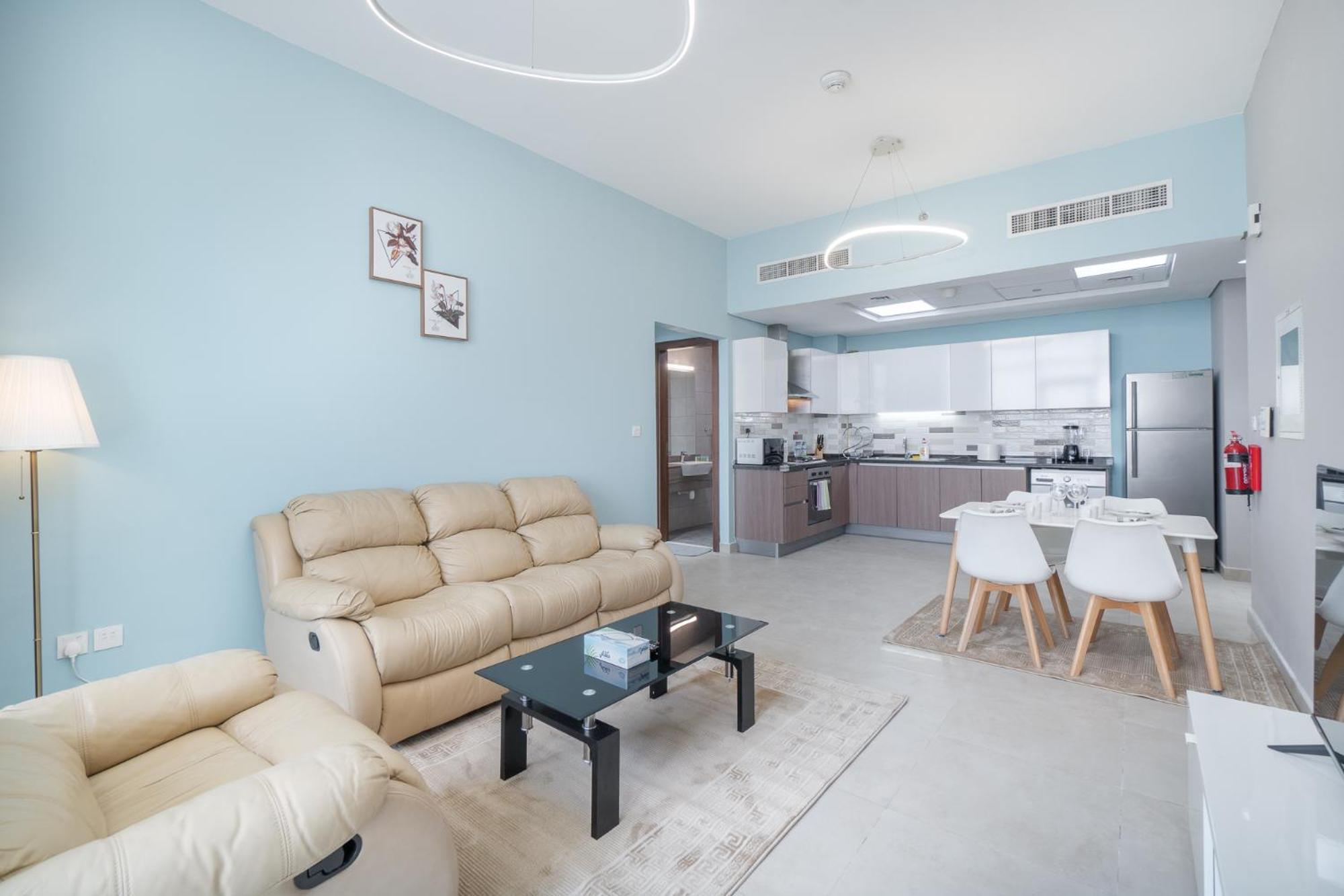 Trinity Homes - Spacious Modern Living 1br & 2br Unique *