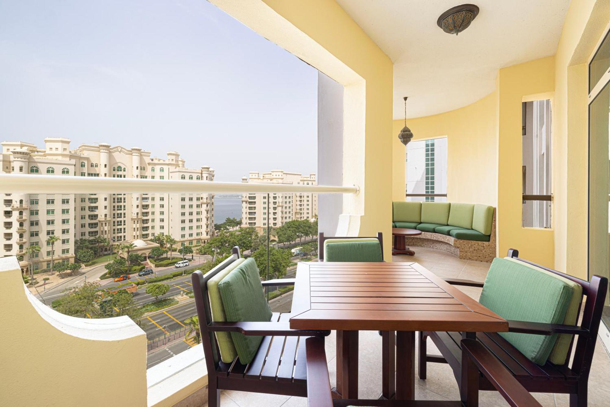 Royal Club By Rvhr, Palm Jumeirah * Dubái
