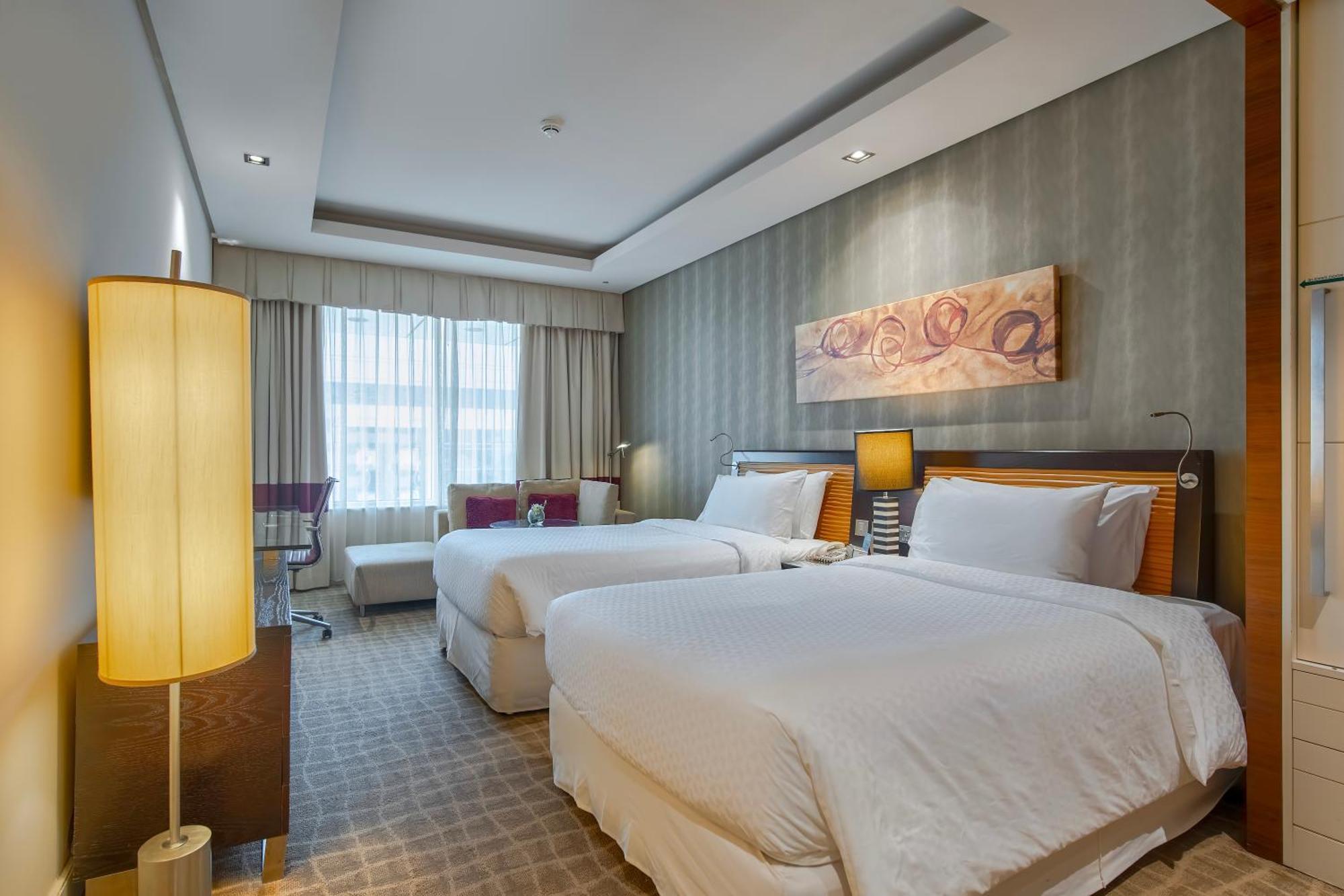 Majestic Premier Burdubai 4* Dubai