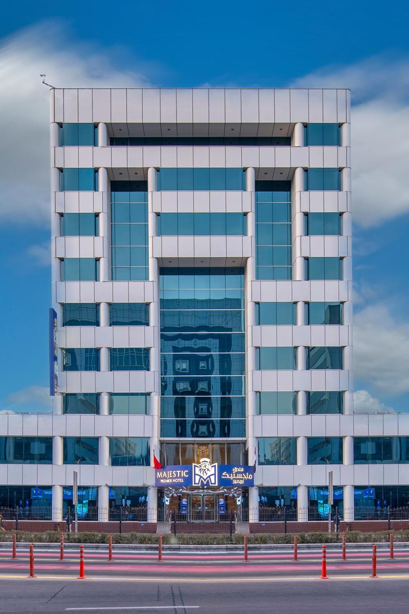 Majestic Premier Burdubai Hotel 4*