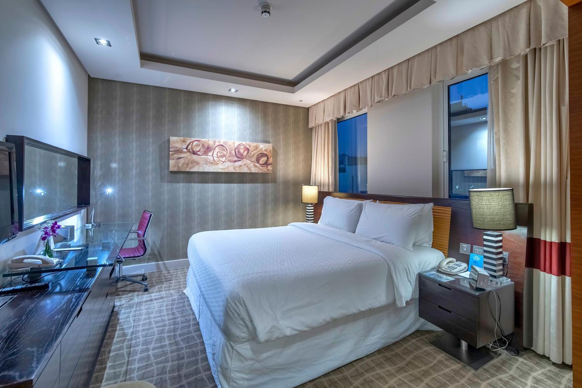 Majestic Premier Burdubai Hotel 4*