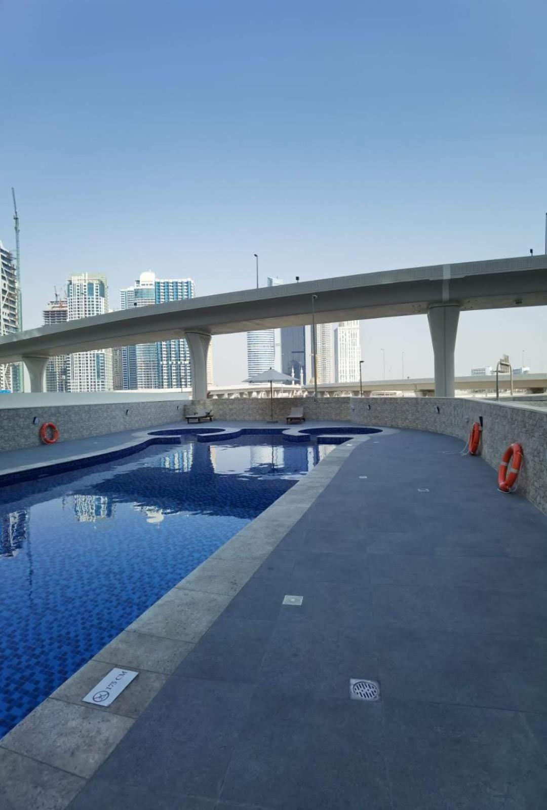 Apartamento Freshlook 2 Bhk In Marina 707 *