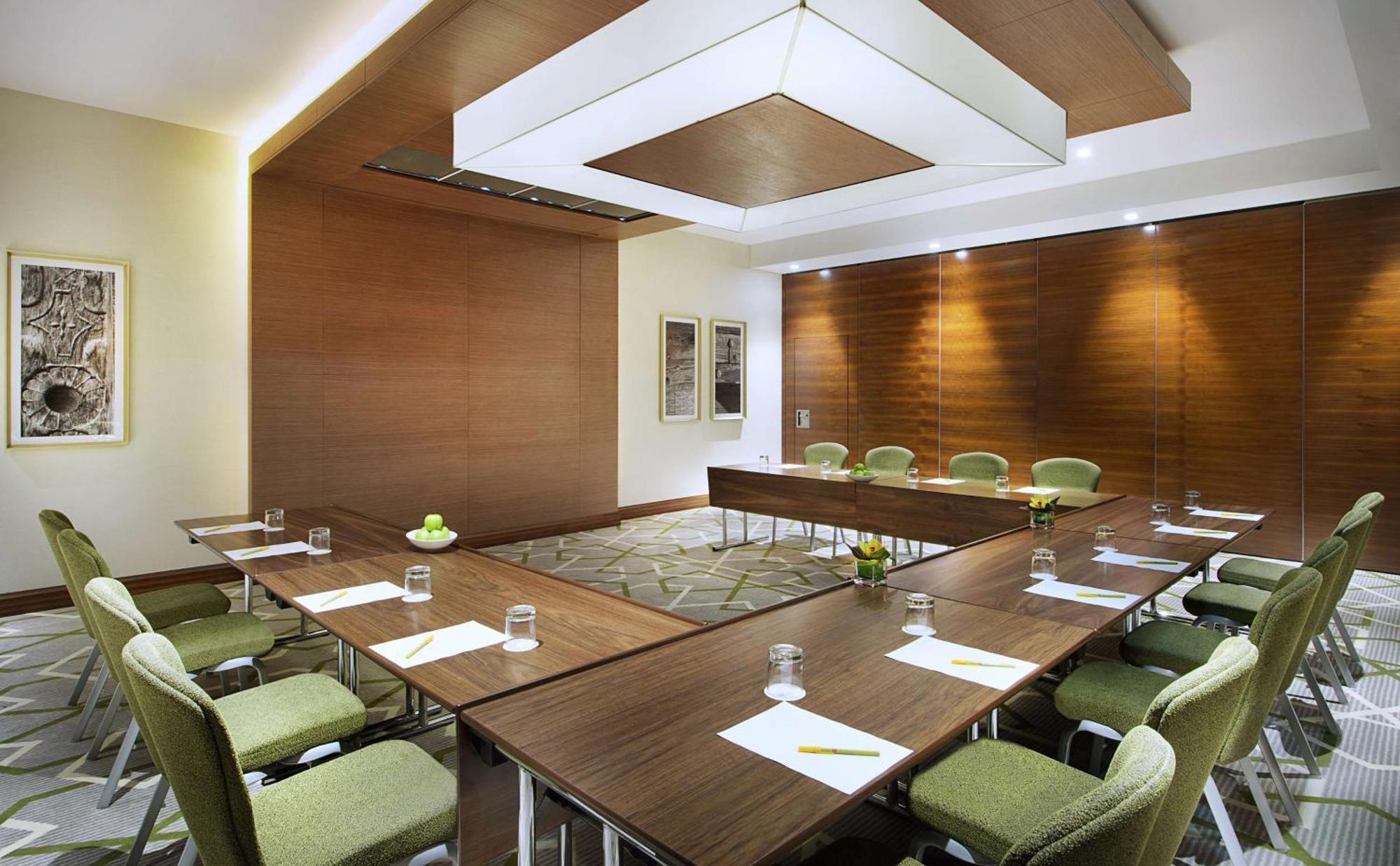 Hotel Hilton Garden Deira Dubái