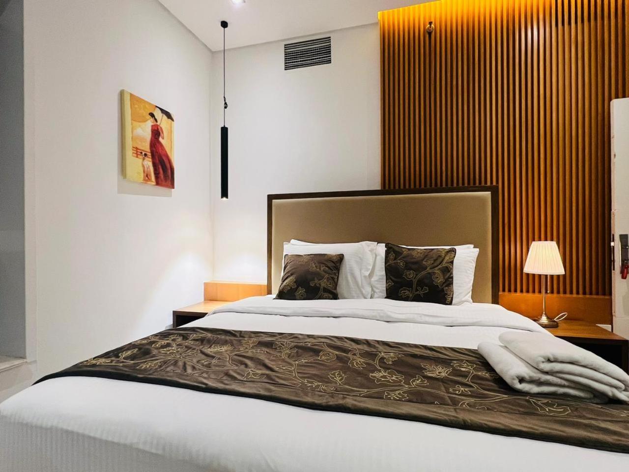 High Floor With Skyline & Burj Khalifa View 3 Bedroom Unit Marina Apartamento *