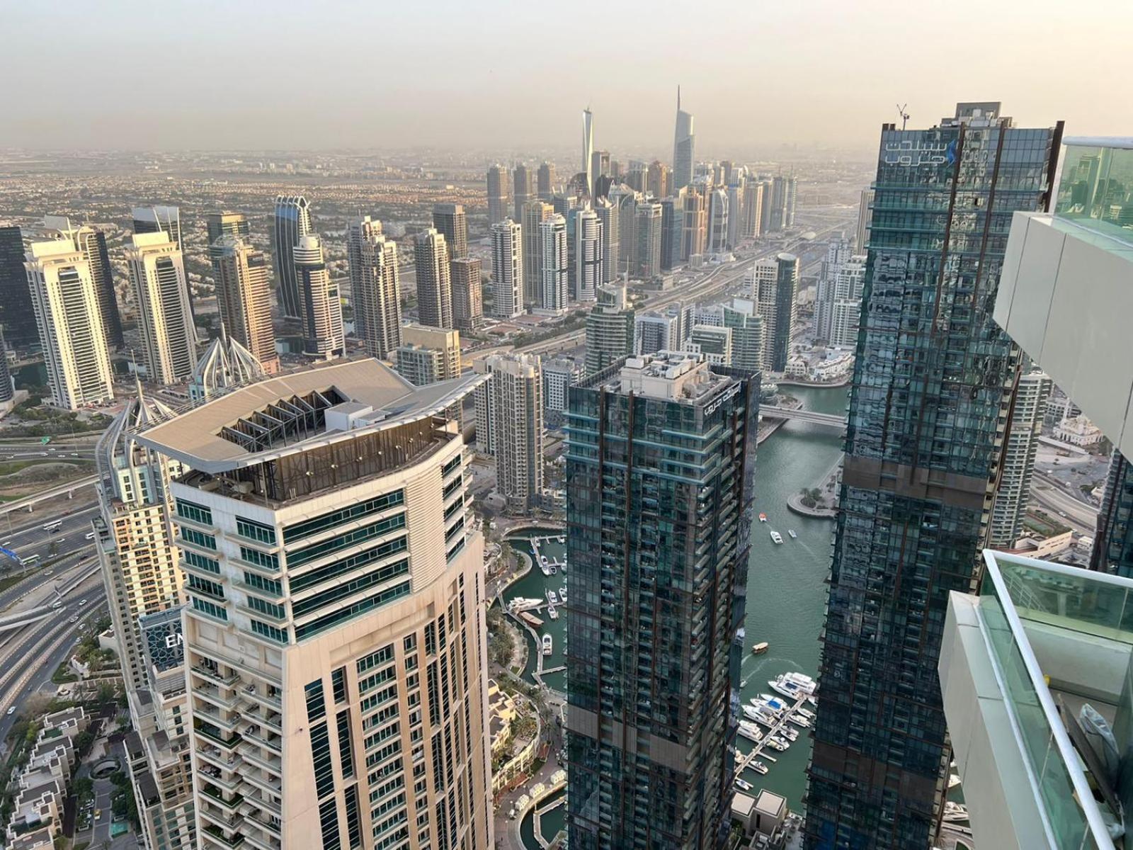 High Floor With Skyline & Burj Khalifa View 3 Bedroom Unit Marina Apartment Dubai