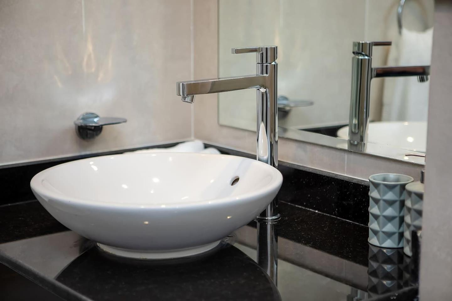 Wonderful In Artesia Tower D Apartment Dubai