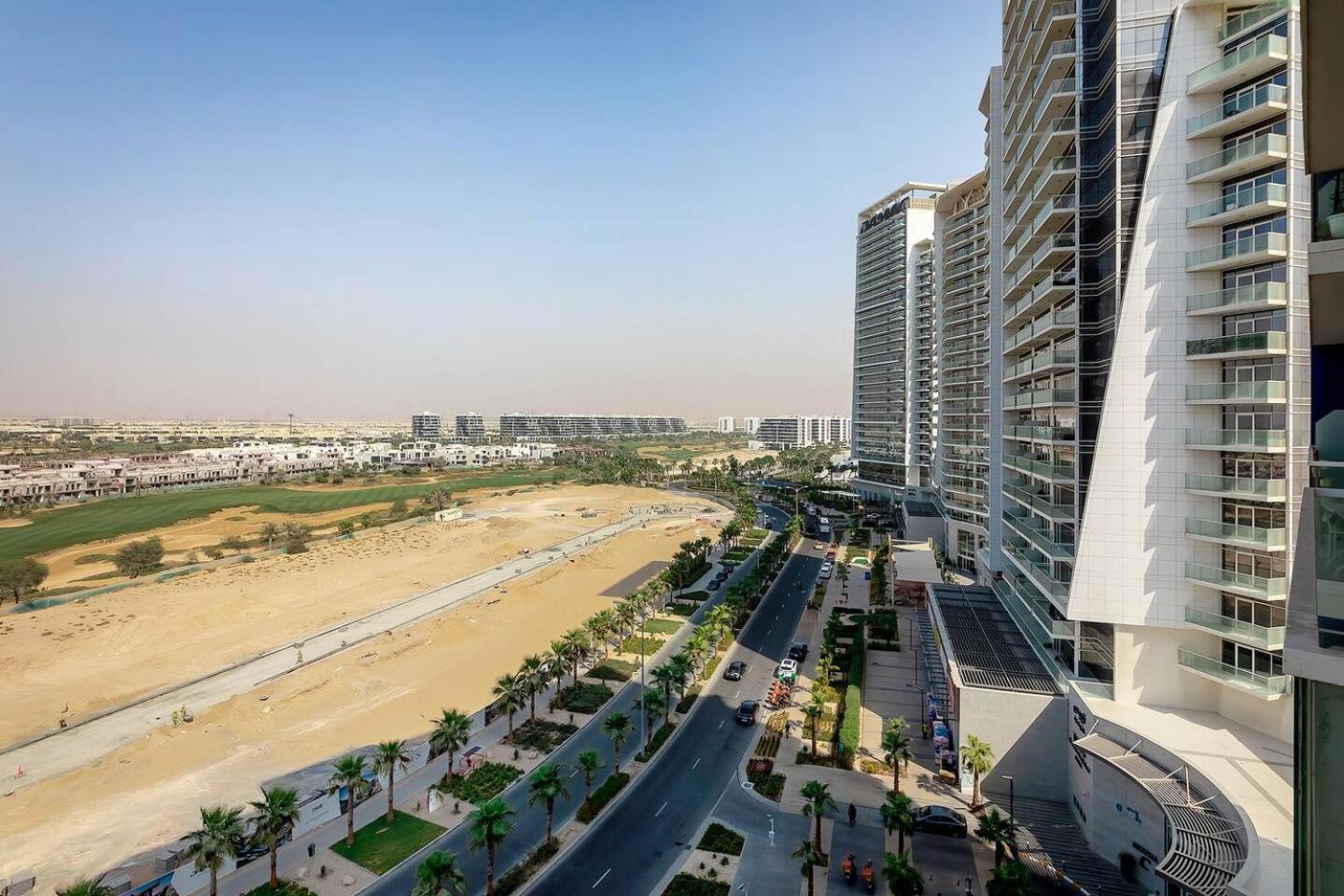 Wonderful In Artesia Tower D