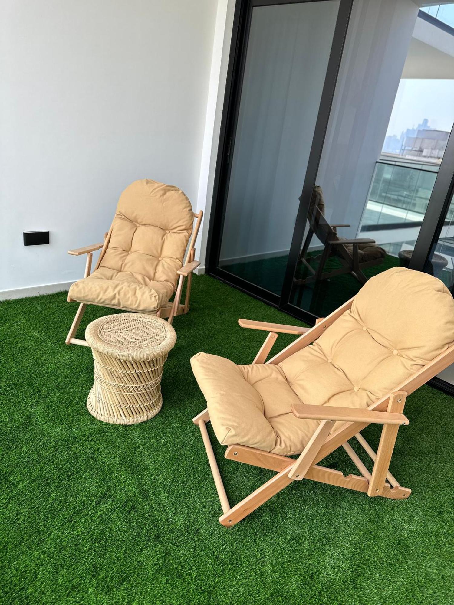 Luxury 2 Bedrooms 5 Minutes From Burj Khalifa * Dubai