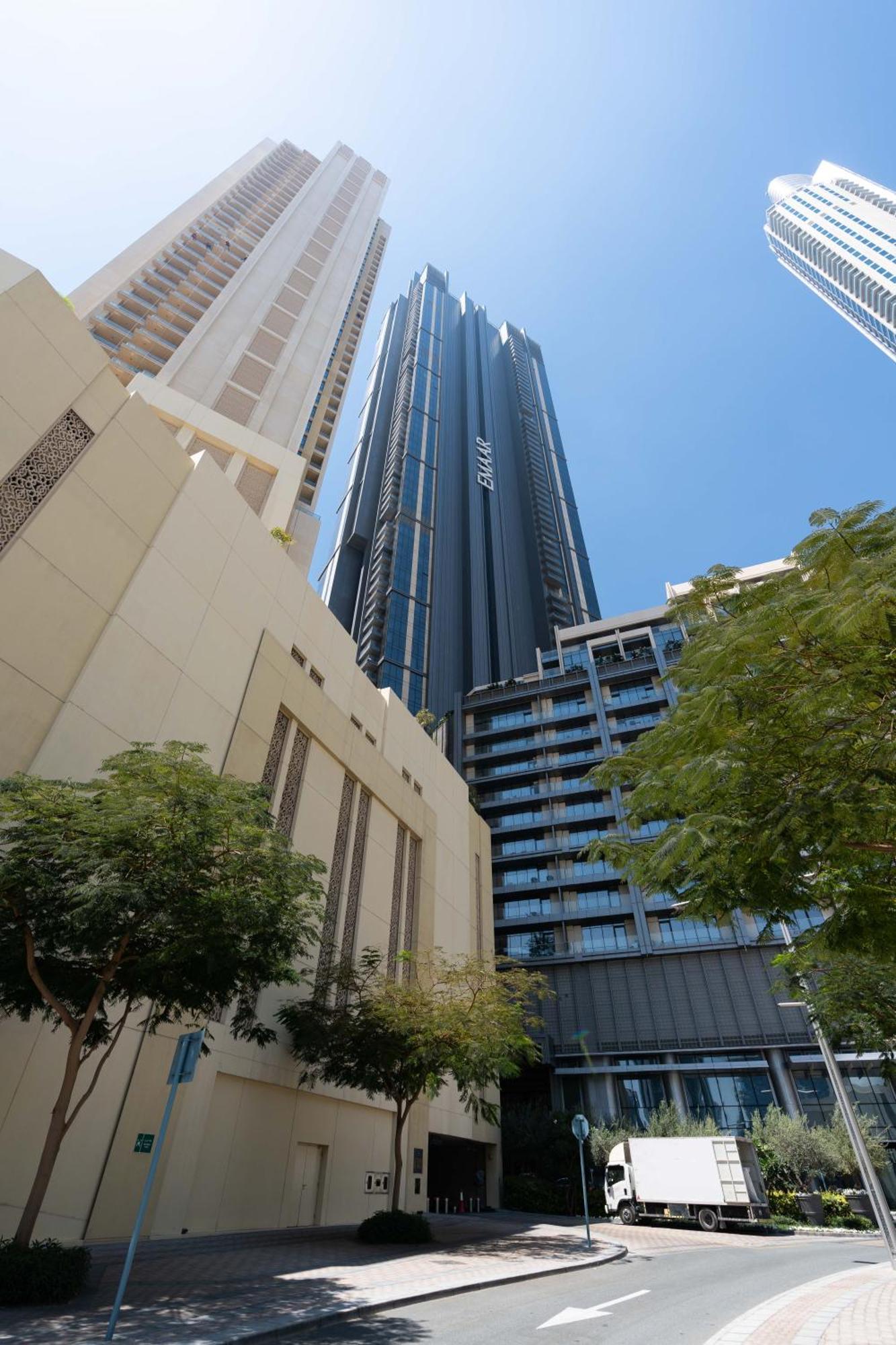 Unified Vacation Homes-1 Bed Apt With Stunning View-high Floor-free Pool Gym Dubái