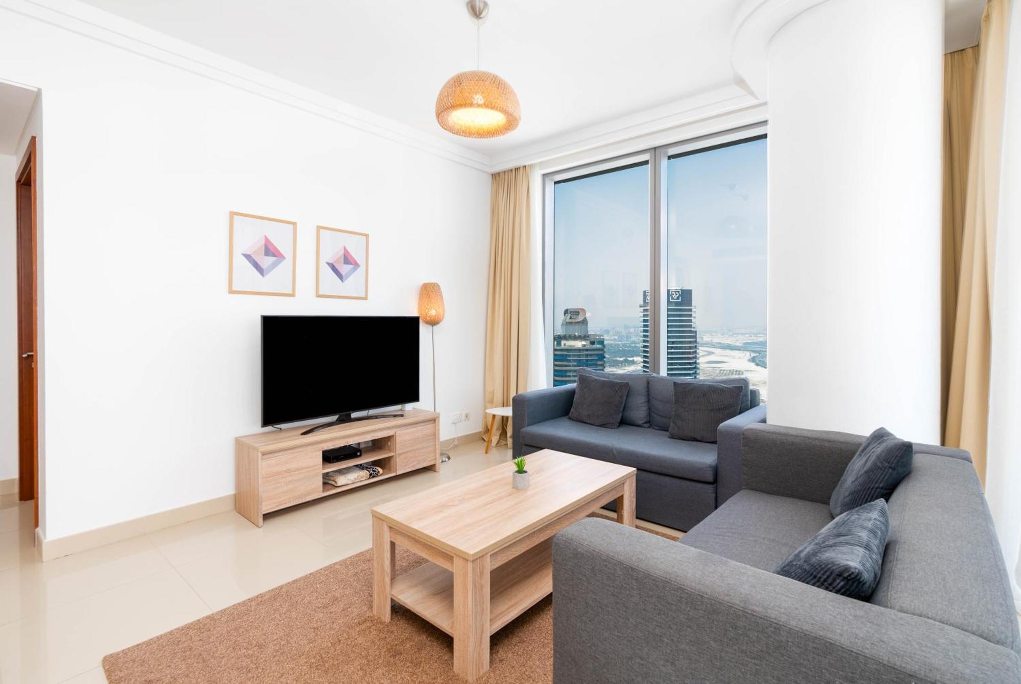 Unified Vacation Homes-1 Bed Apt With Stunning View-high Floor-free Pool Gym * Dubái