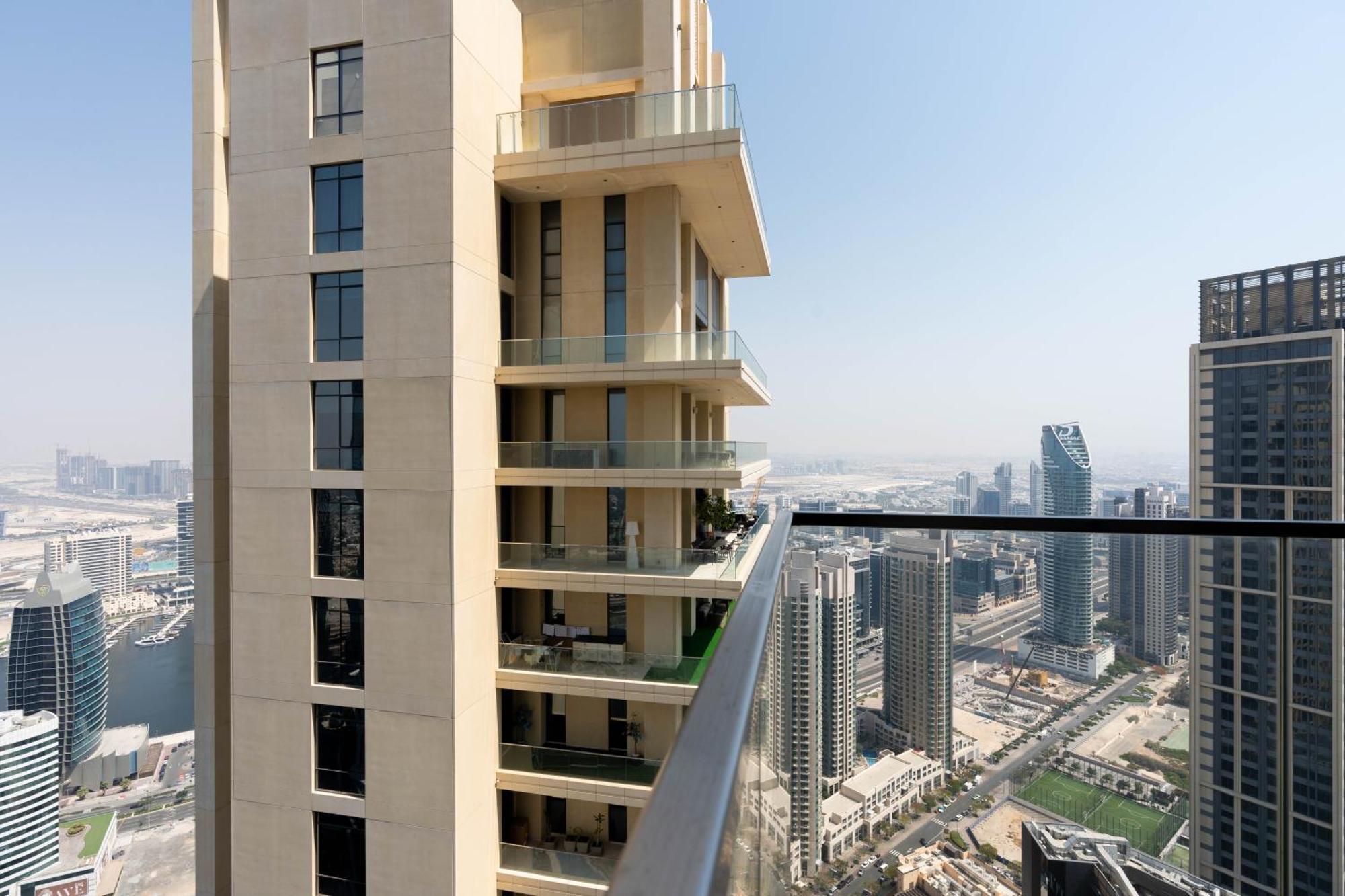 Unified Vacation Homes-1 Bed Apt With Stunning View-high Floor-free Pool Gym Apartamento Dubái