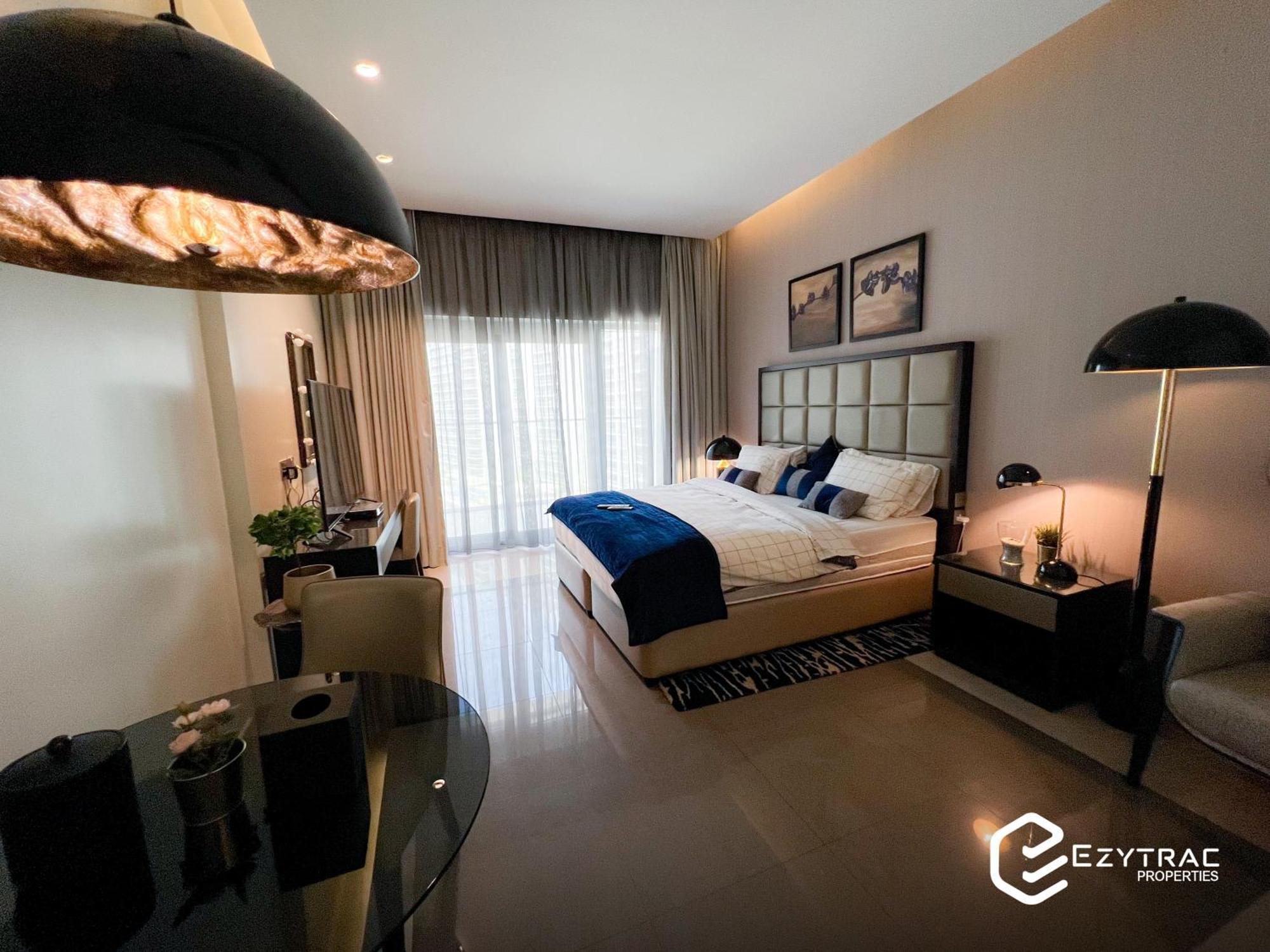 Apartament In Damac Majestine Business Bay - Ezytrac *