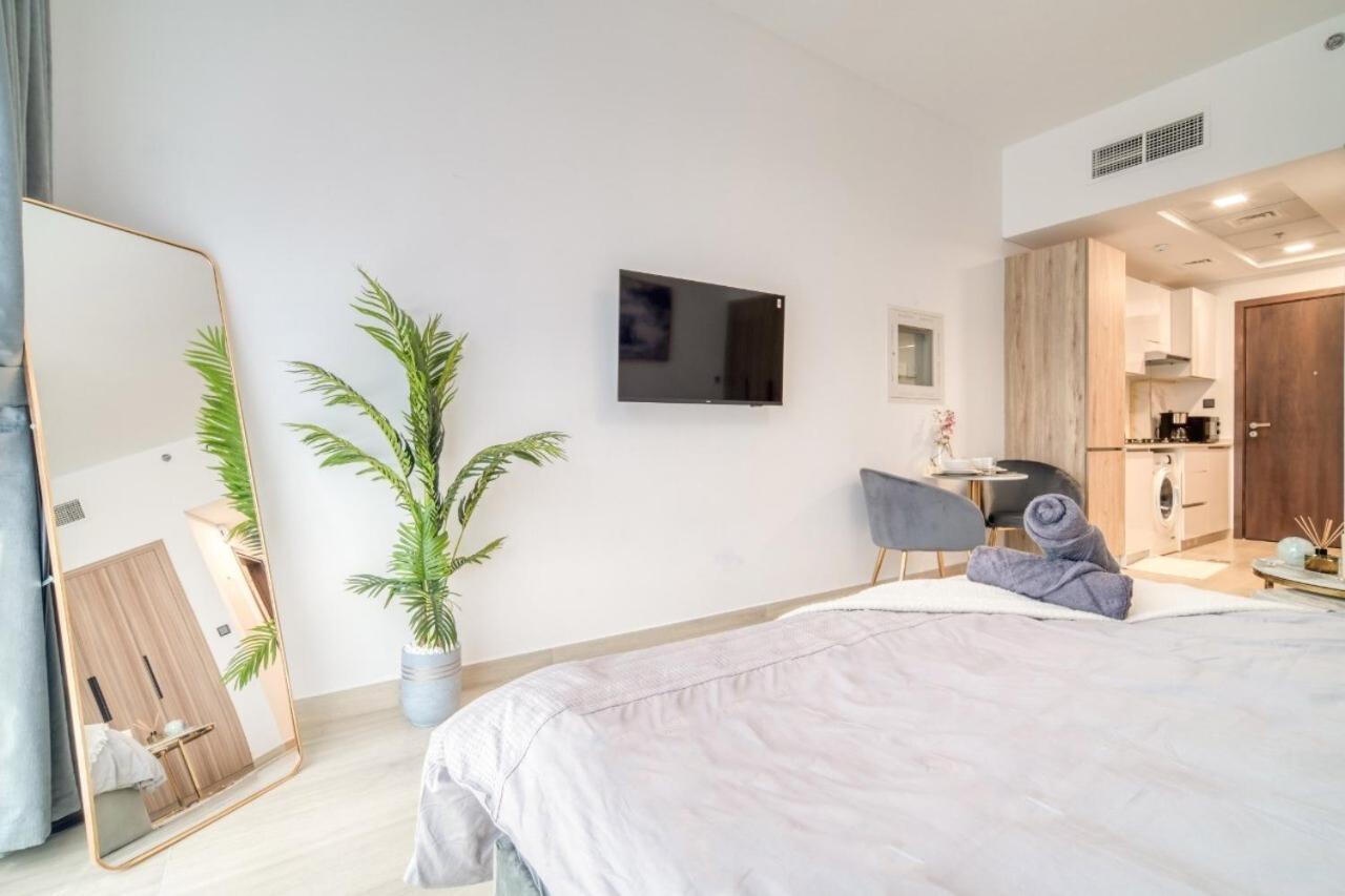 Modern Living Apartamento Dubái