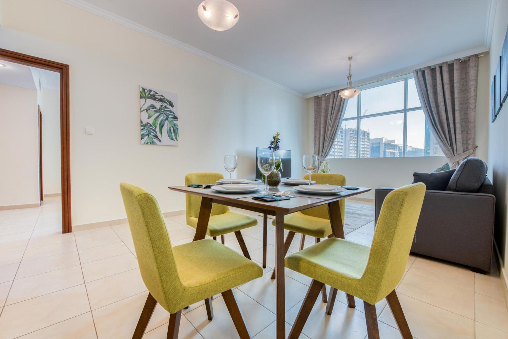 Rh- Urban Living, Spacious 01br, Near Burj Khalifa Apartment