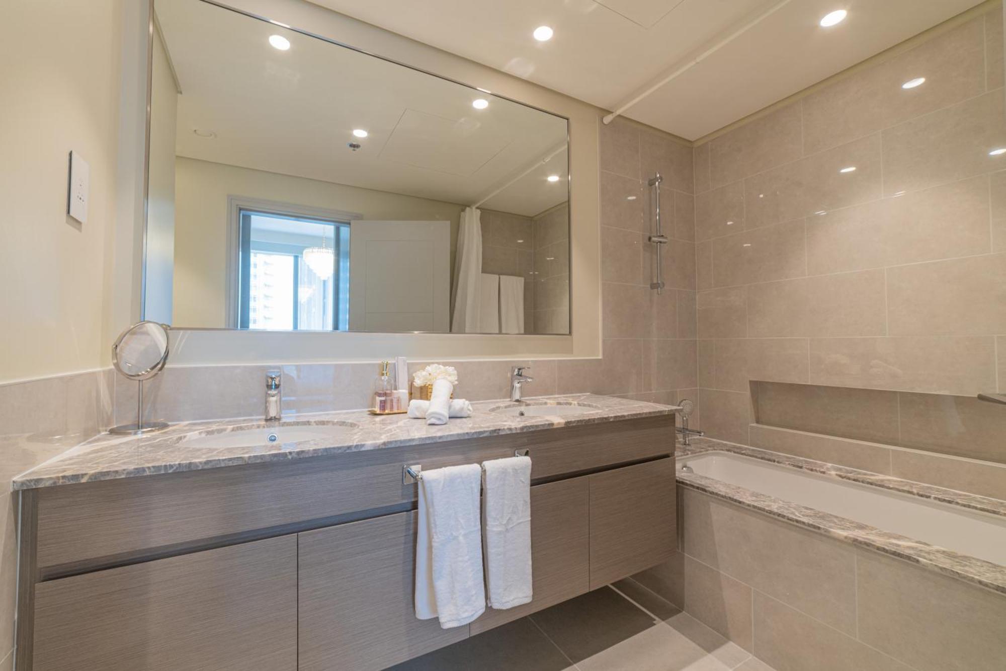 Appartamento First Class 2br With Full Boulevard View Dubai