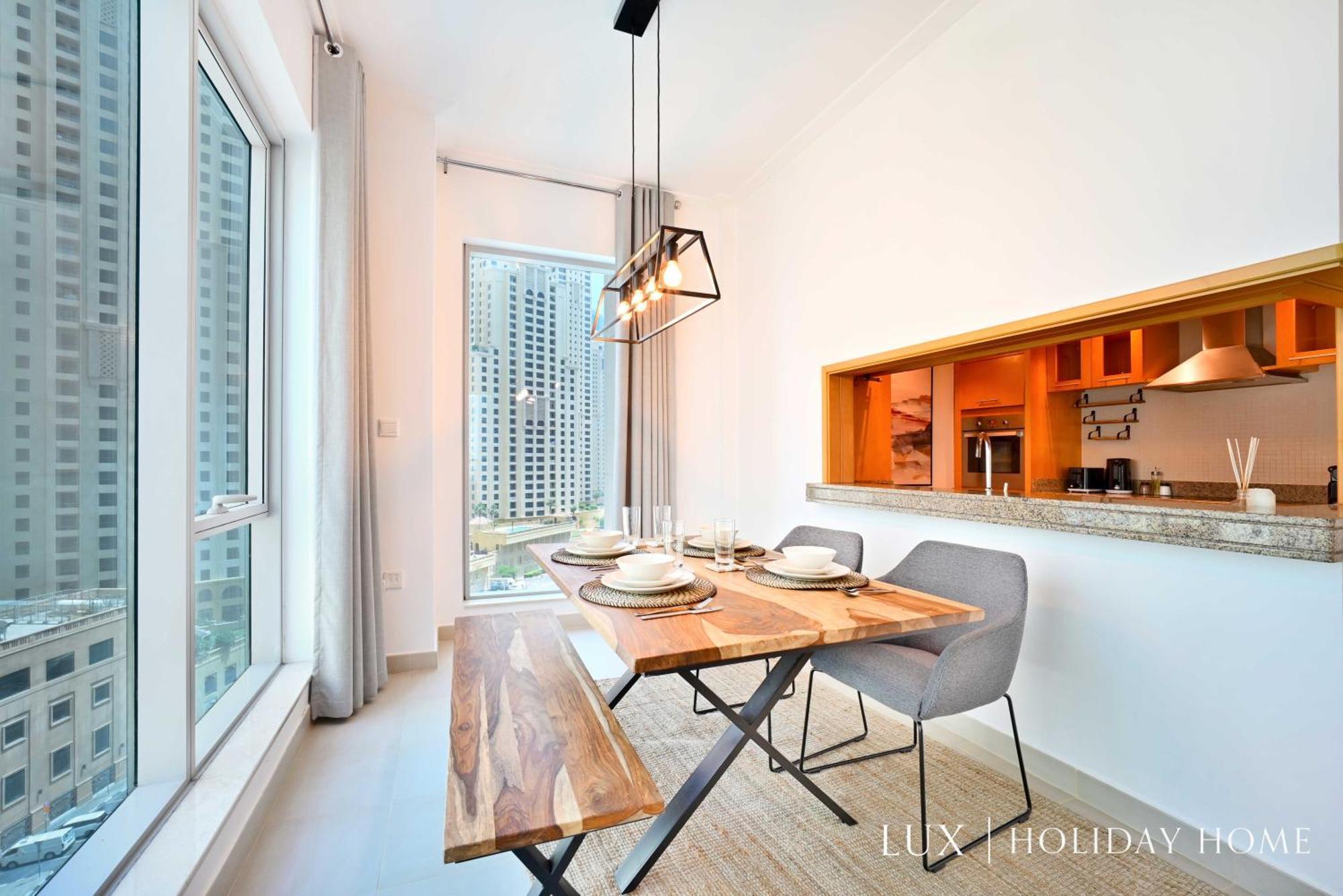 Lux Marina Promenade 1 Bedroom Prime Location Apt Appartement *